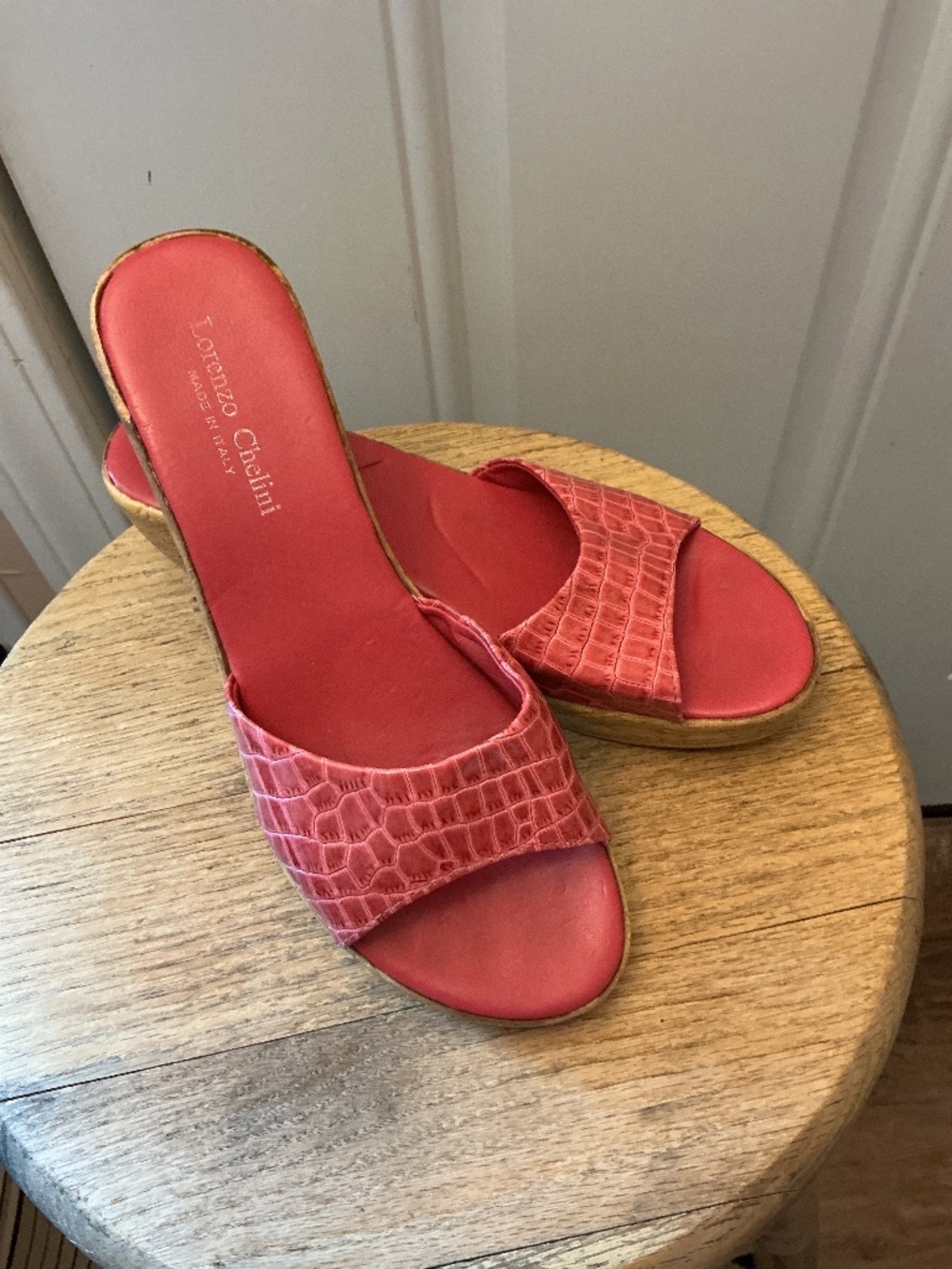 Lorenzo Chelini  Pink Snake Skin  Print Slip On Sandals Sz 9